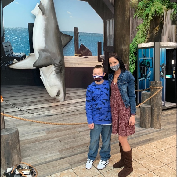 Follow me, I follow back and share listings - Picture 2 of 7